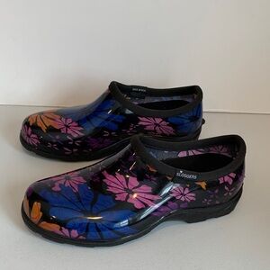 Sloggers Women’s Size 7 Flowered Waterproof Rain Shoes Garden Clogs